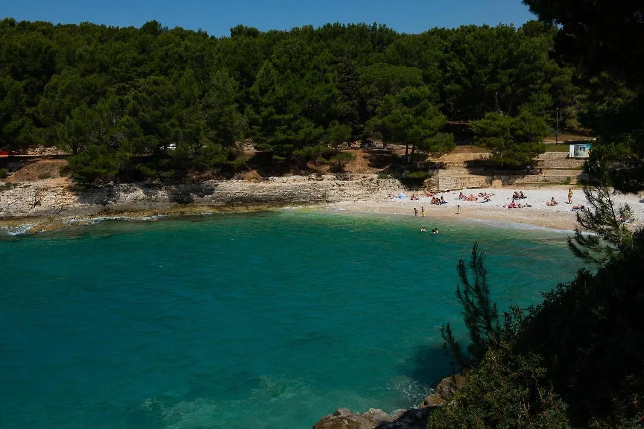Apartamento Family & Friends Pula With Free Parking Croacia